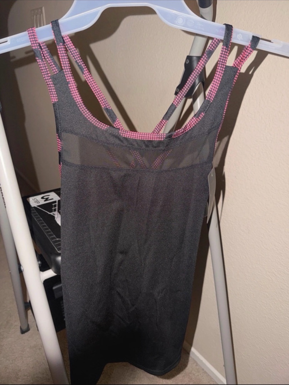 Women’s Black & Pink Gym Top